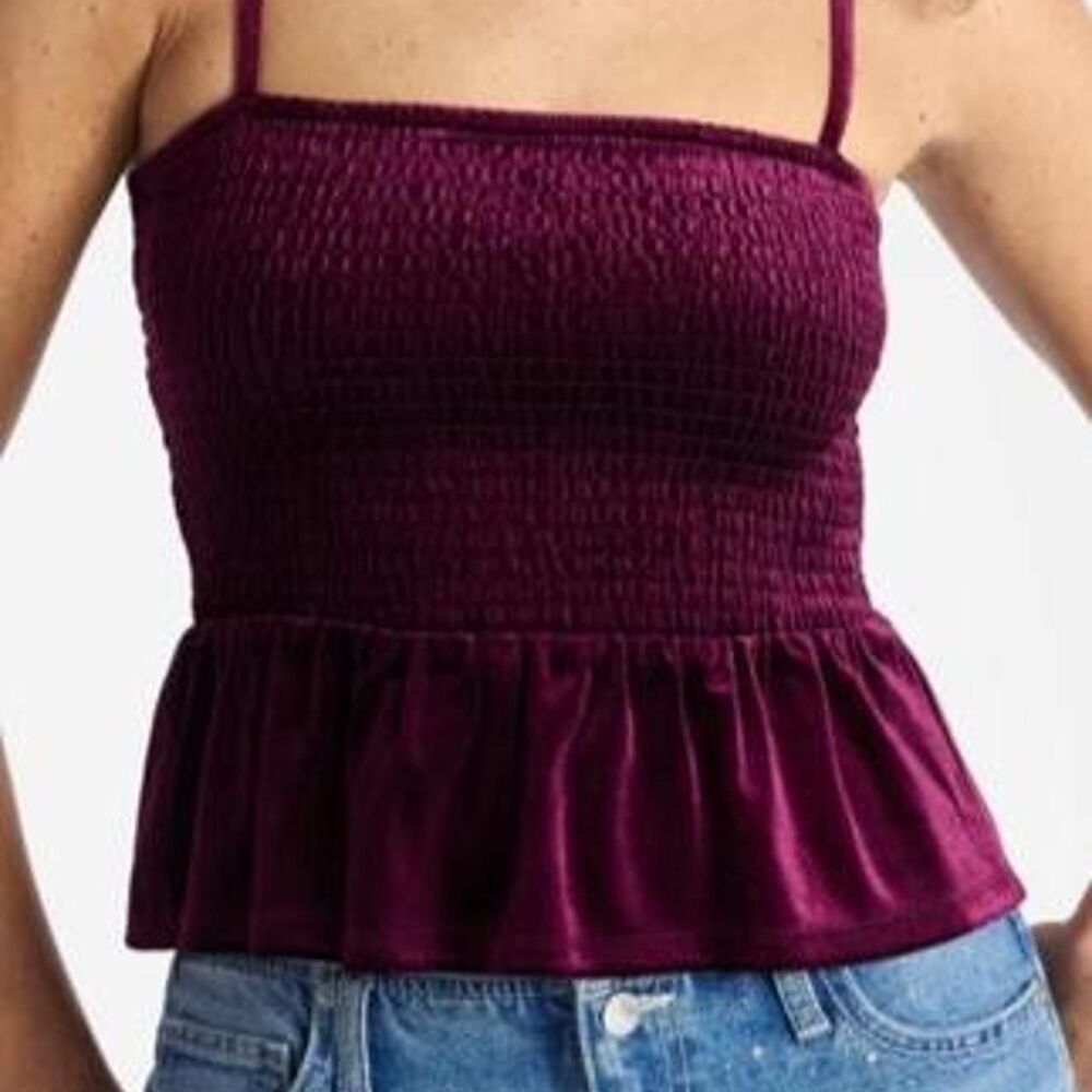 No-boundaries Women's Purple and Burgundy Crop-top